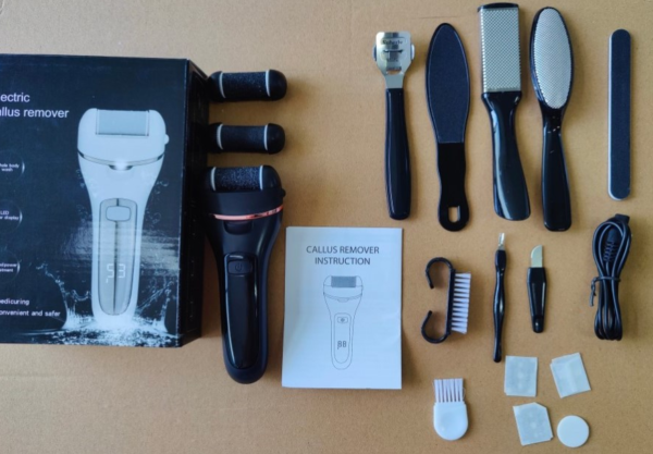 Electric Foot Callus Remover Kit – Rechargeable Pedicure Tool with 3 Rollers & Foot Care Accessories-18 in 1 - Image 2